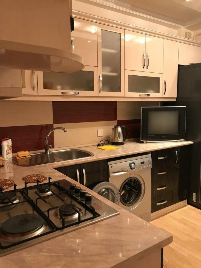 Апартаменты 33 Martiros Saryan Street Ереван Экстерьер фото