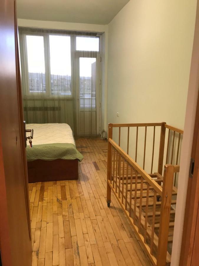 Апартаменты 33 Martiros Saryan Street Ереван Экстерьер фото